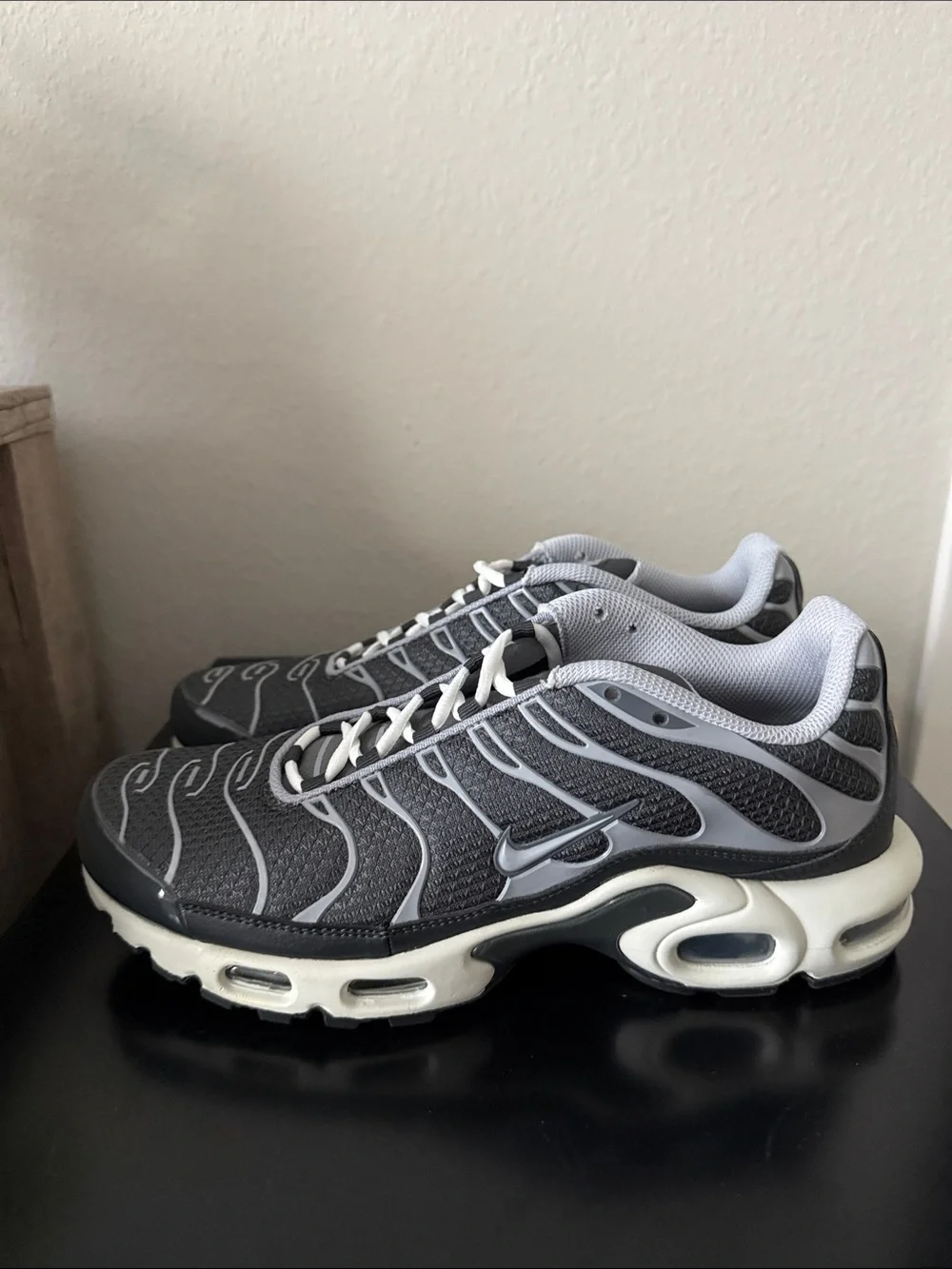 Nike Air Max Plus SE 'Iron Grey'